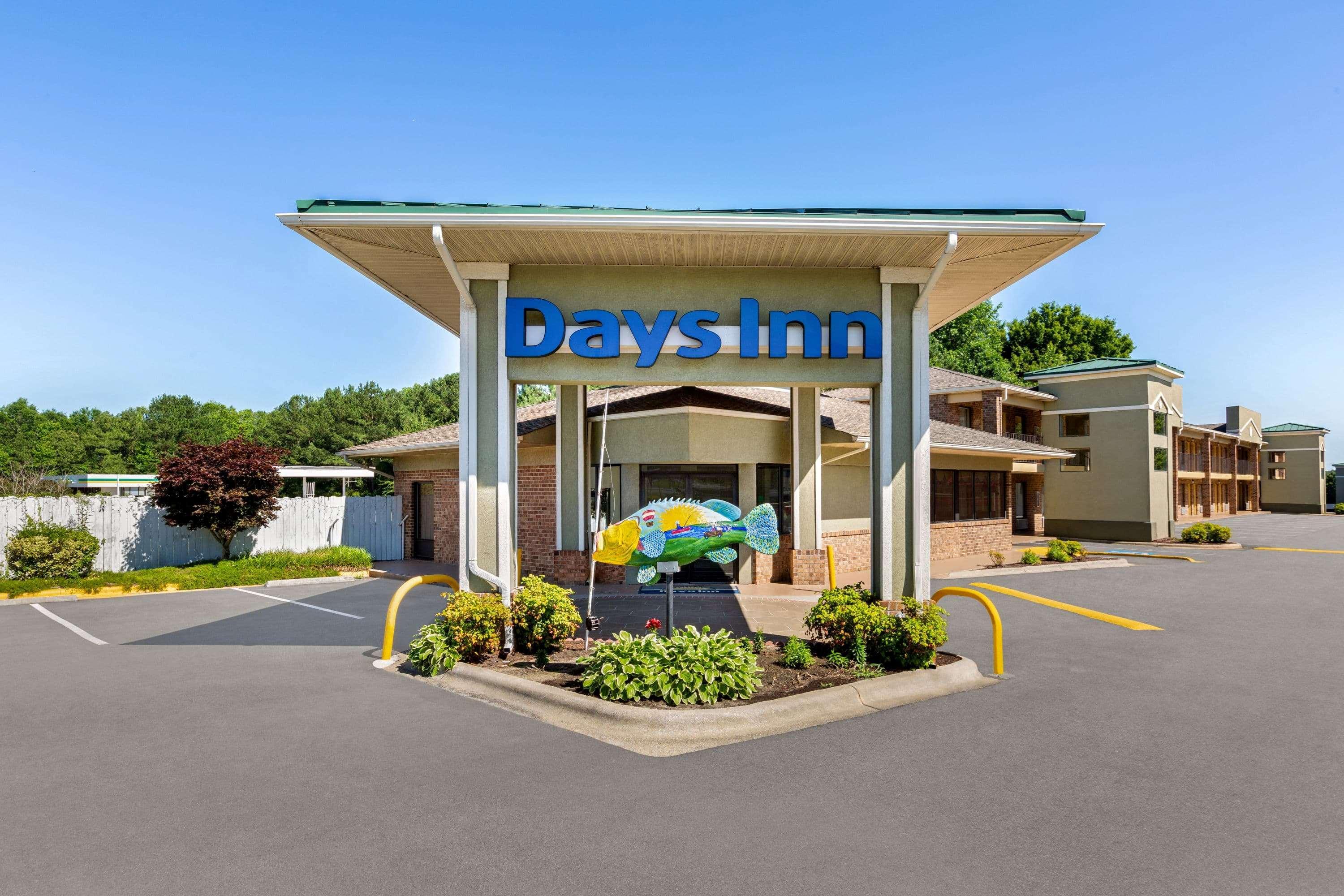 Days Inn By Wyndham Weldon Roanoke Rapids Exterior foto